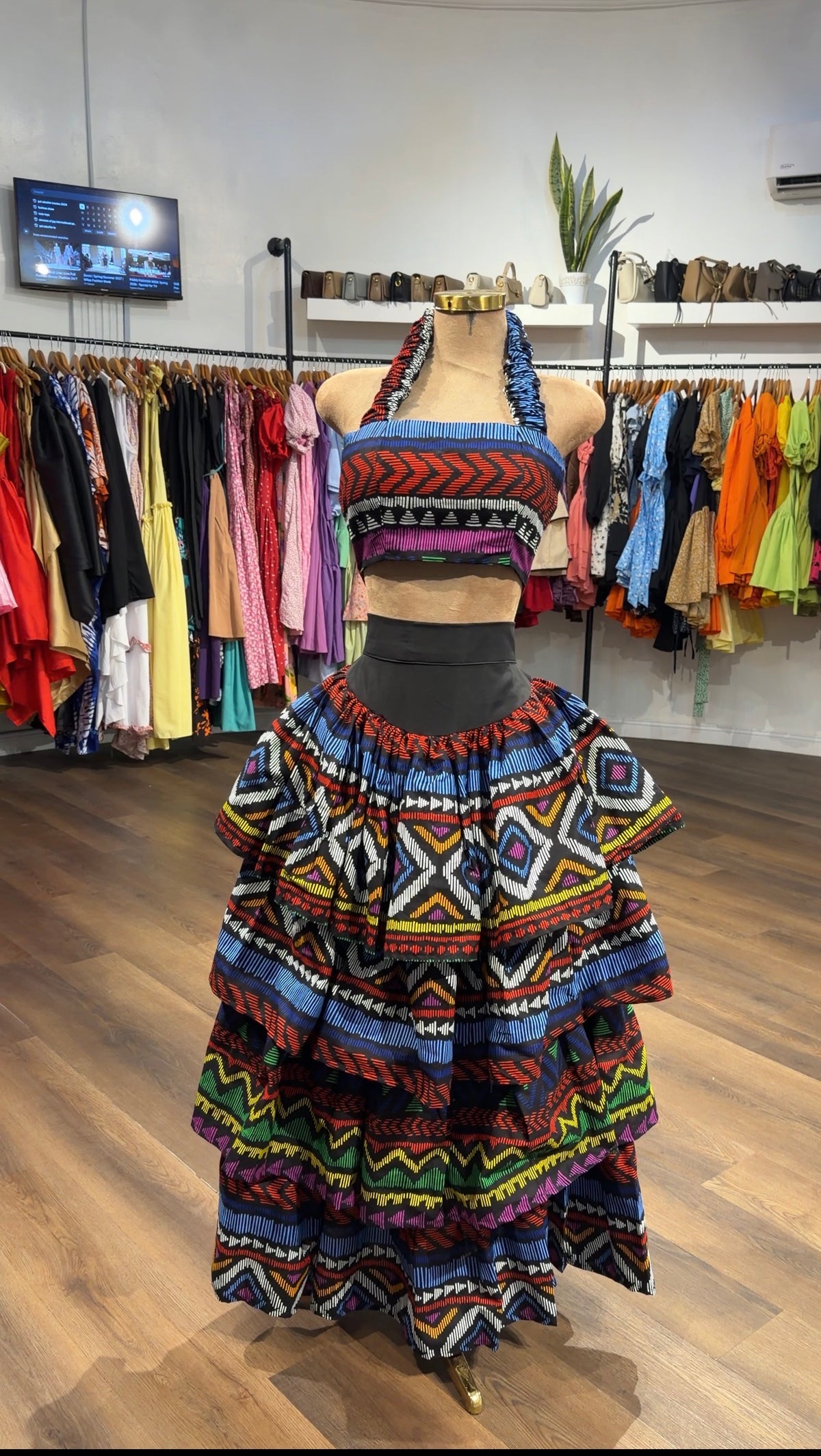 Dorothy Ankara set