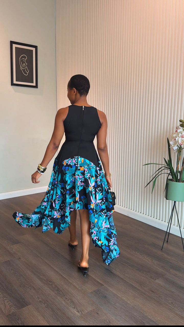 Maria crepe dress - House of Naya