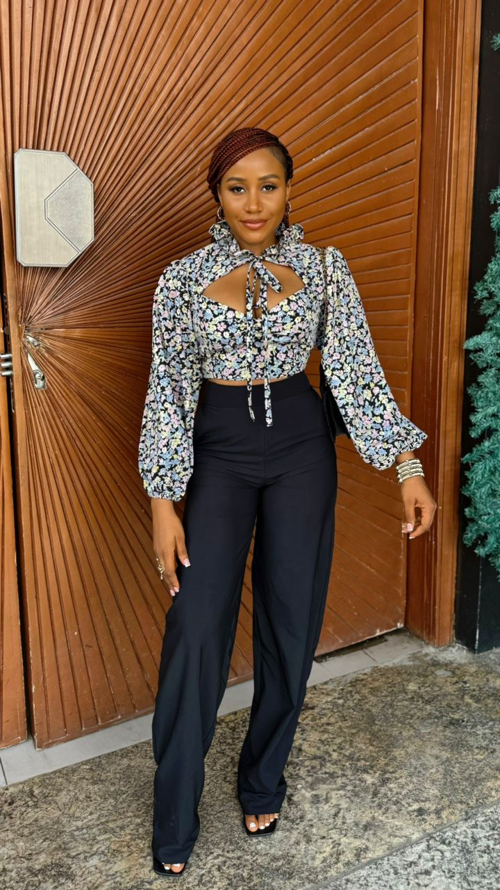 Mona crepe set - House of Naya