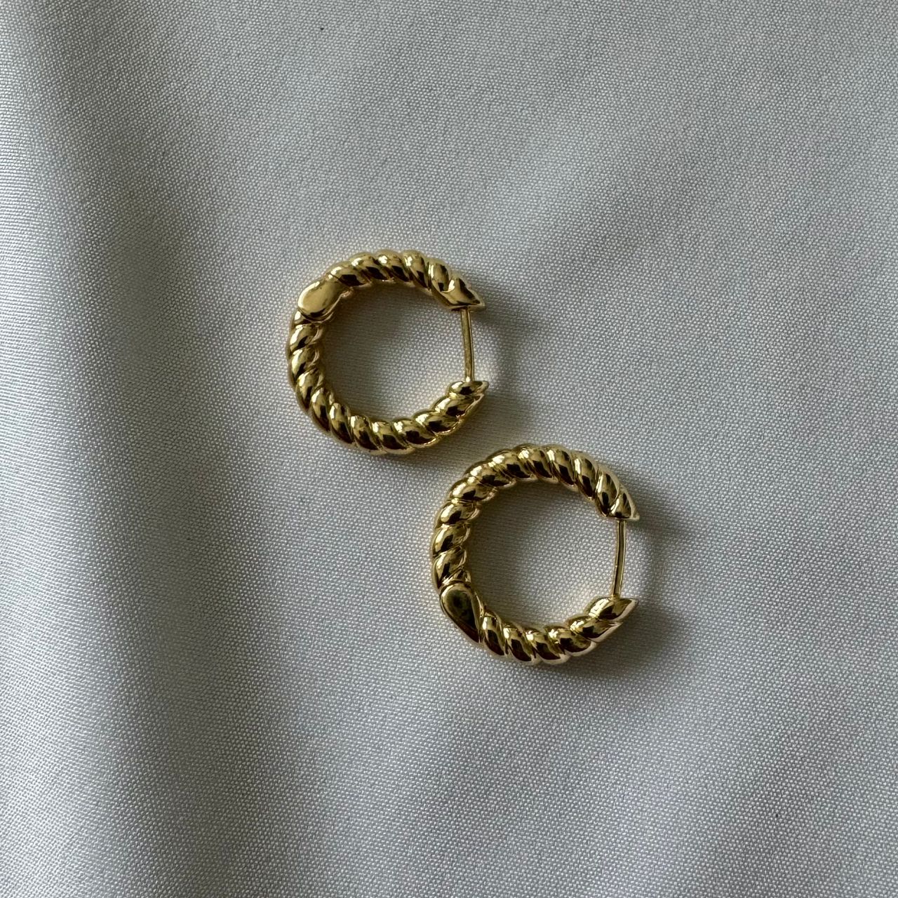 earring 518 - House of Naya