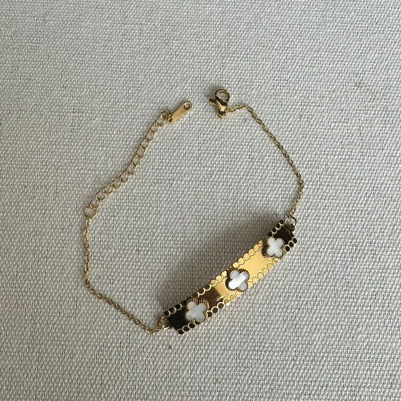 Bracelet 803 - House of Naya
