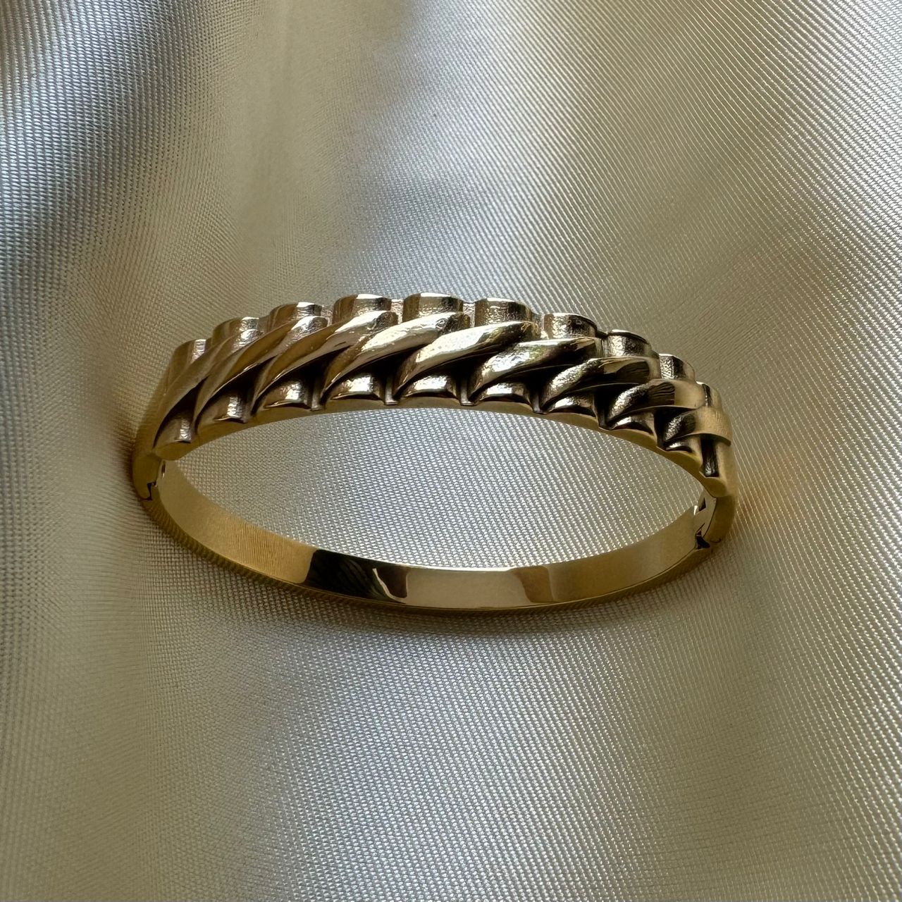 Bracelet 220 - House of Naya