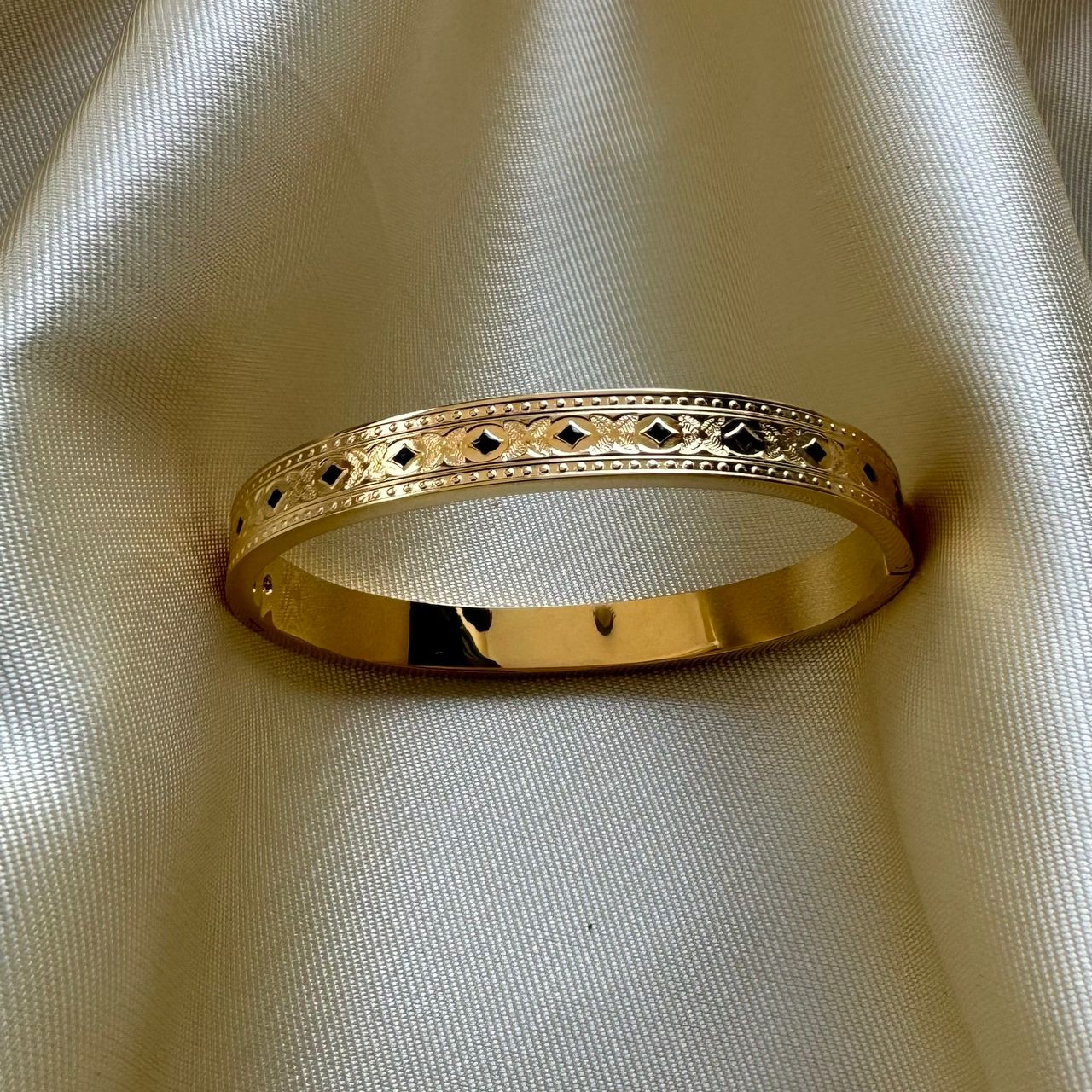 Bracelet 624 - House of Naya