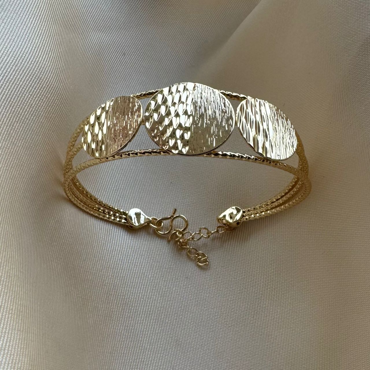 Bracelet 610 - House of Naya