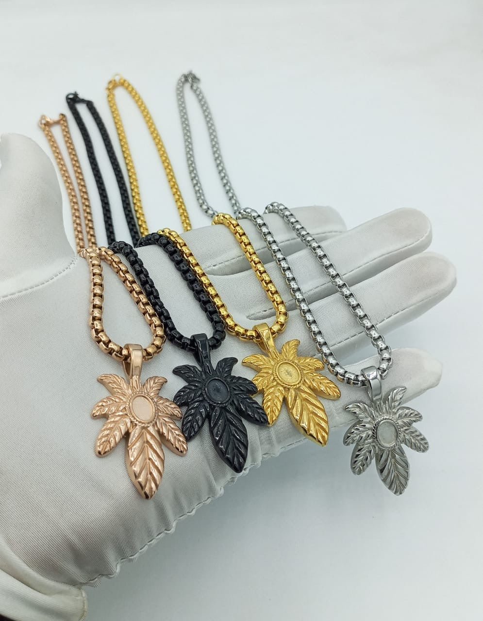 Men’s necklace - House of Naya