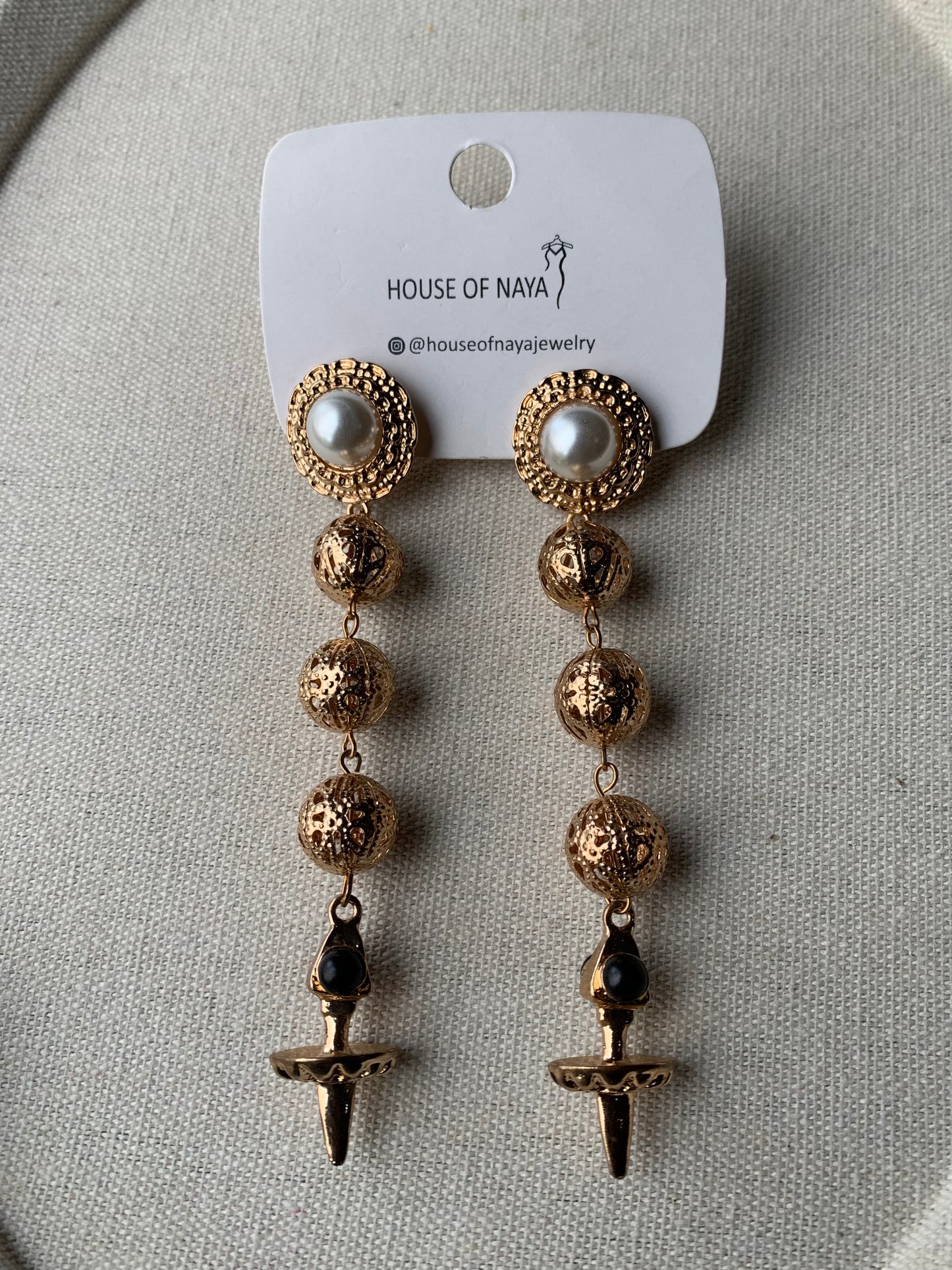 Non tarnish earring