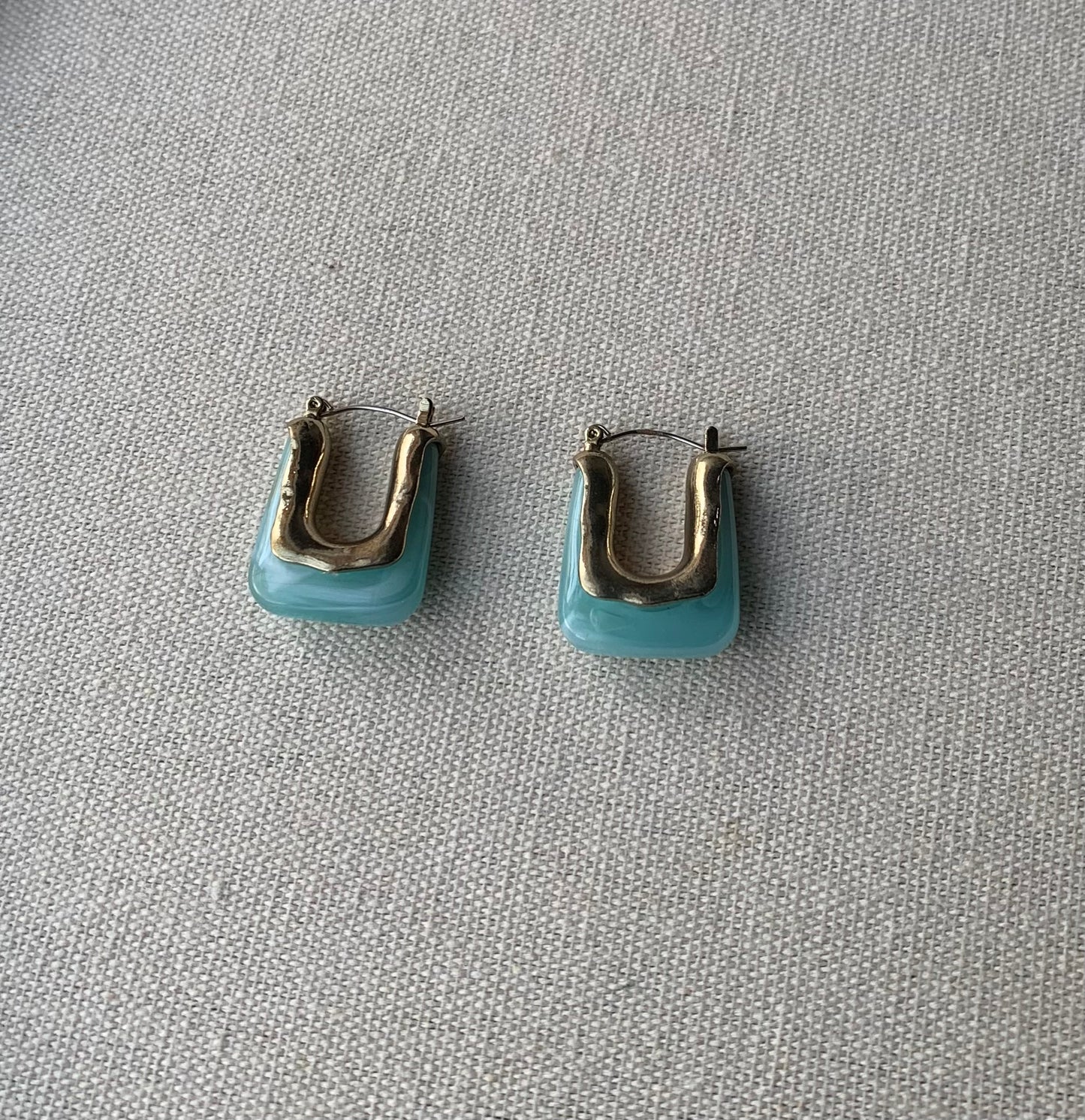 Non tarnish earring