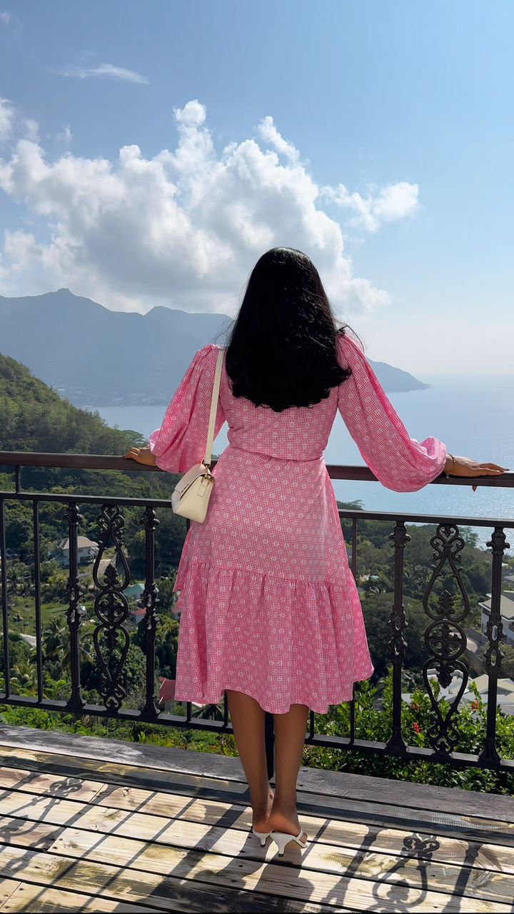 Steph crepe dress (ready to wear ) - House of Naya