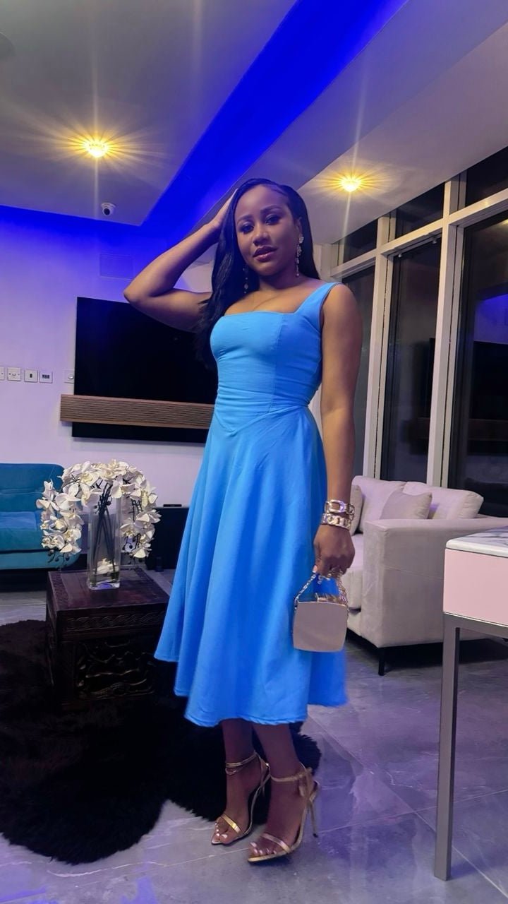 Taylor crepe dress midi - House of Naya