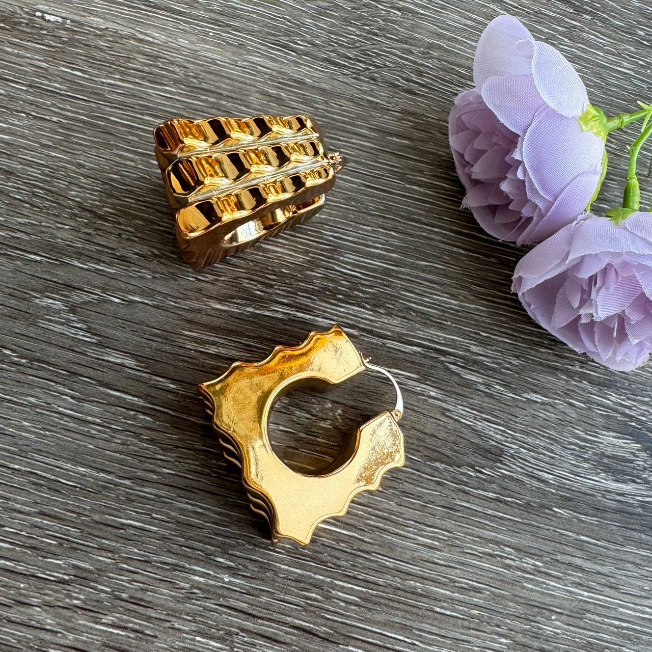 Chunky gold earrings