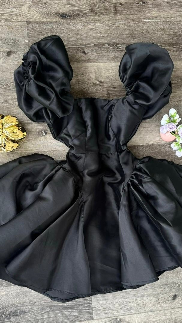 Dera mikado dress (short) - House of Naya