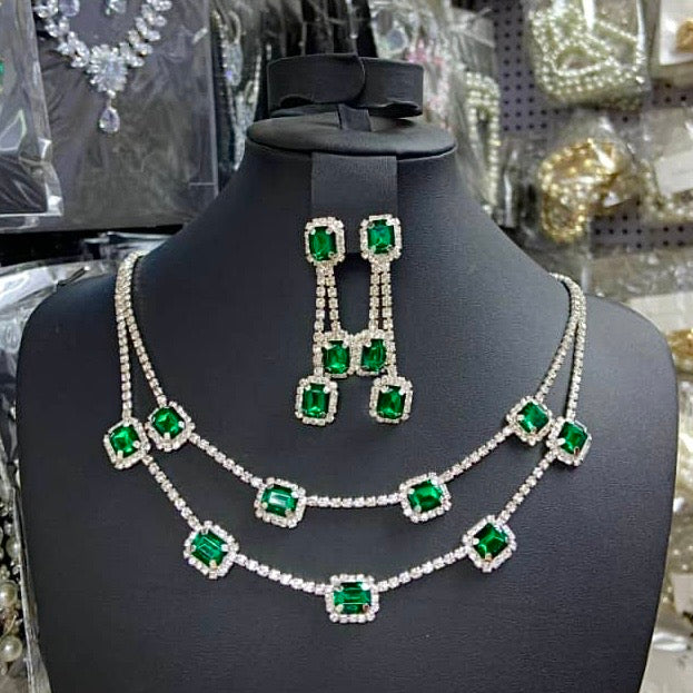 Non tarnish jewelry set