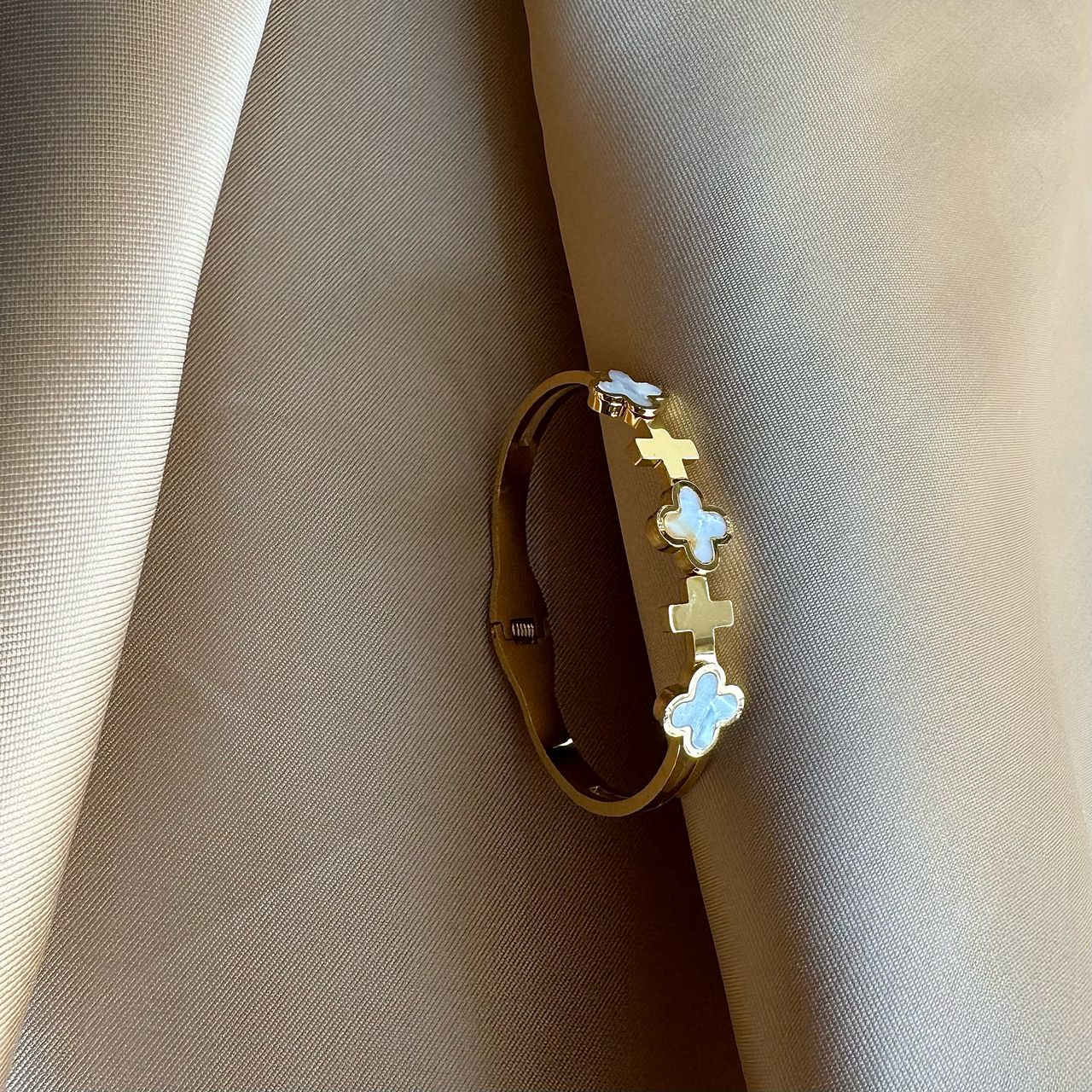 Non tarnish bracelet - House of Naya