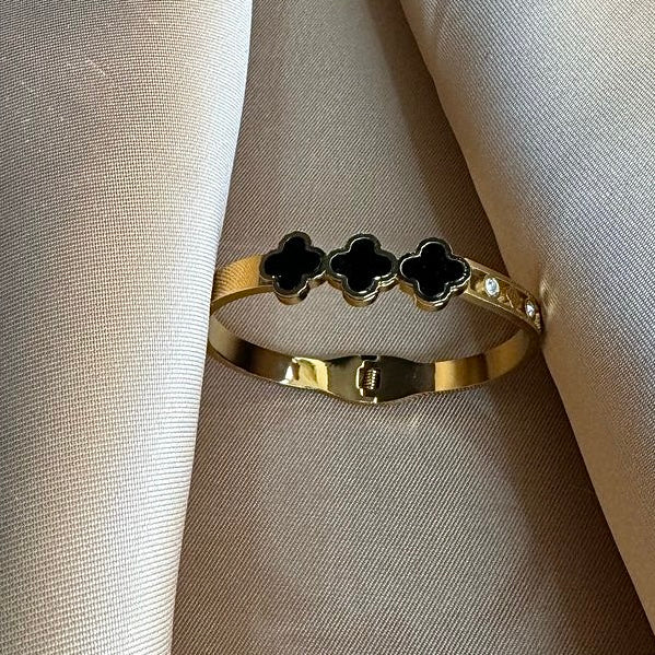 Non tarnish bracelet