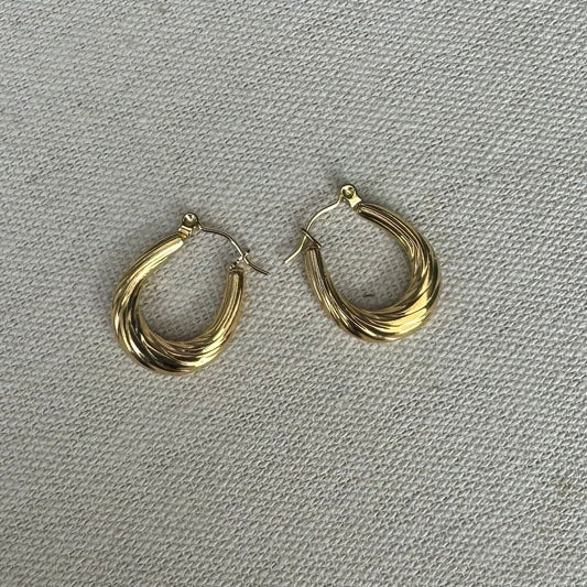 Earring 228