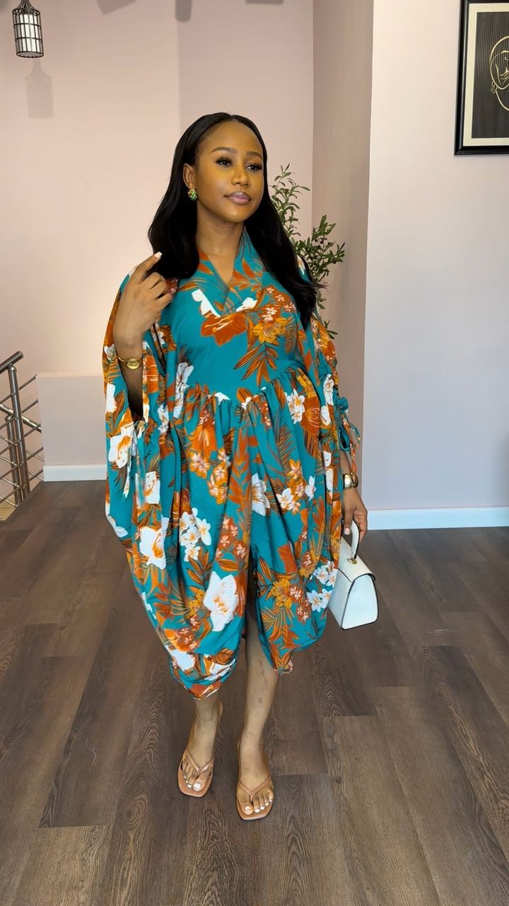 Moris crepe dress short - House of Naya