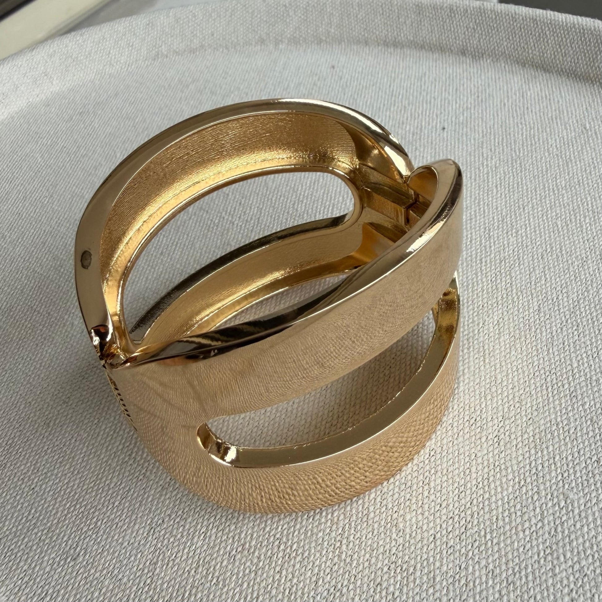 Non tarnish bangle/bracelet - House of Naya