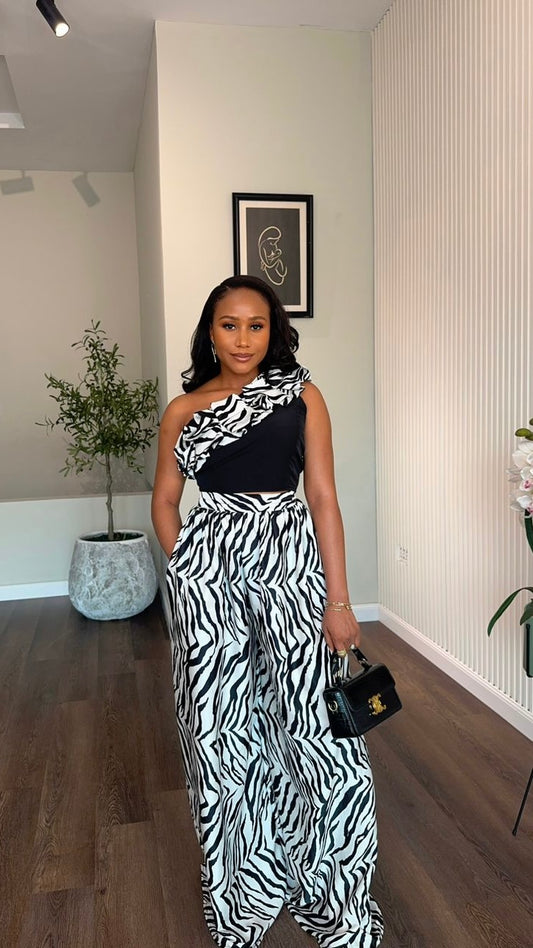 Cassie crepe set(ready to wear)