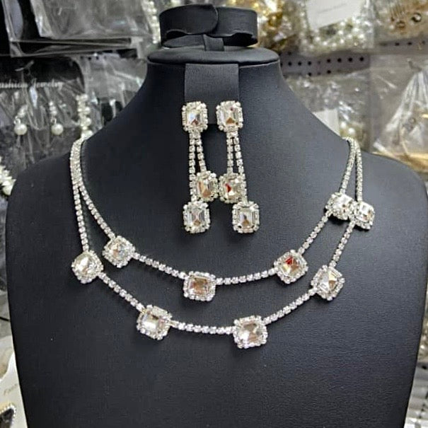 Non tarnish jewelry set