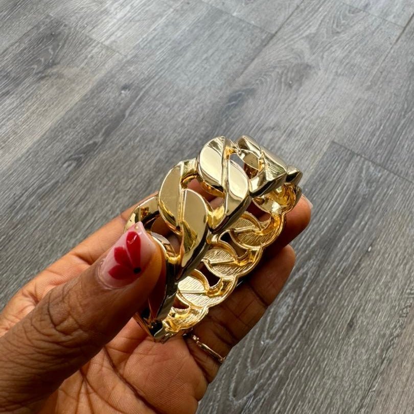 Non tarnish bracelet/bangle - House of Naya