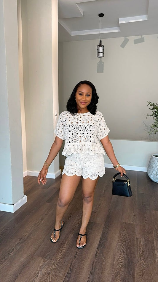 Yejide crotchet set beige (ready to wear)