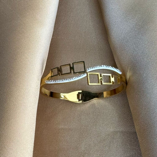 Non tarnish necklace