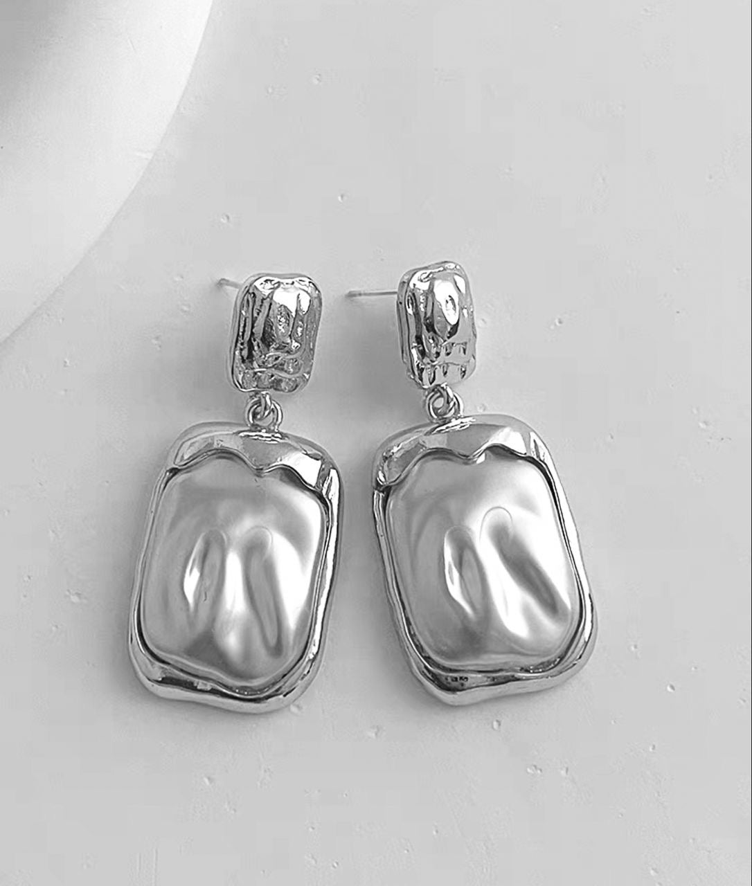 Non tarnish earring - House of Naya