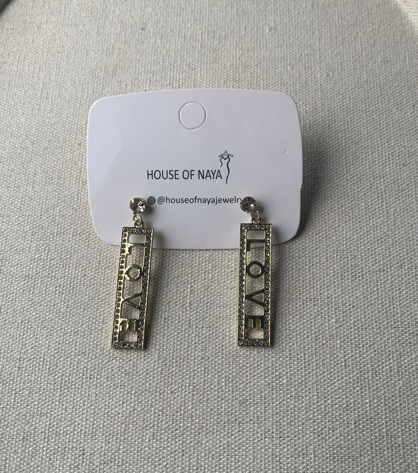 Non tarnish earring