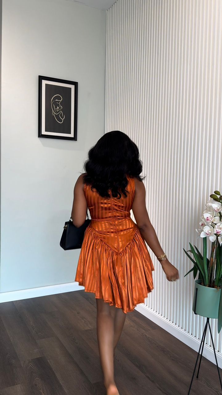 Lara crepe dress (ready to wear)