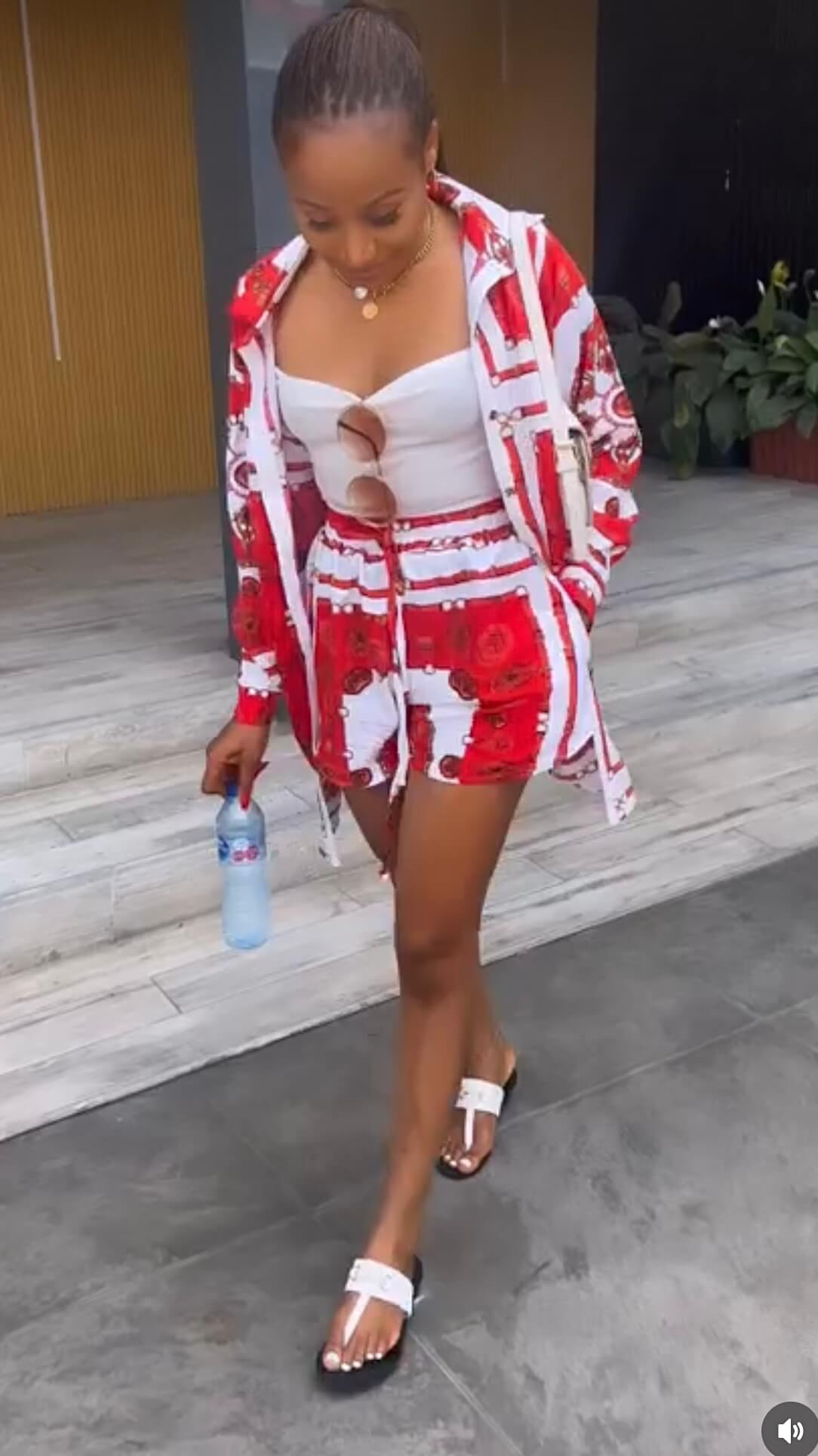 Queenet crepe set - House of Naya