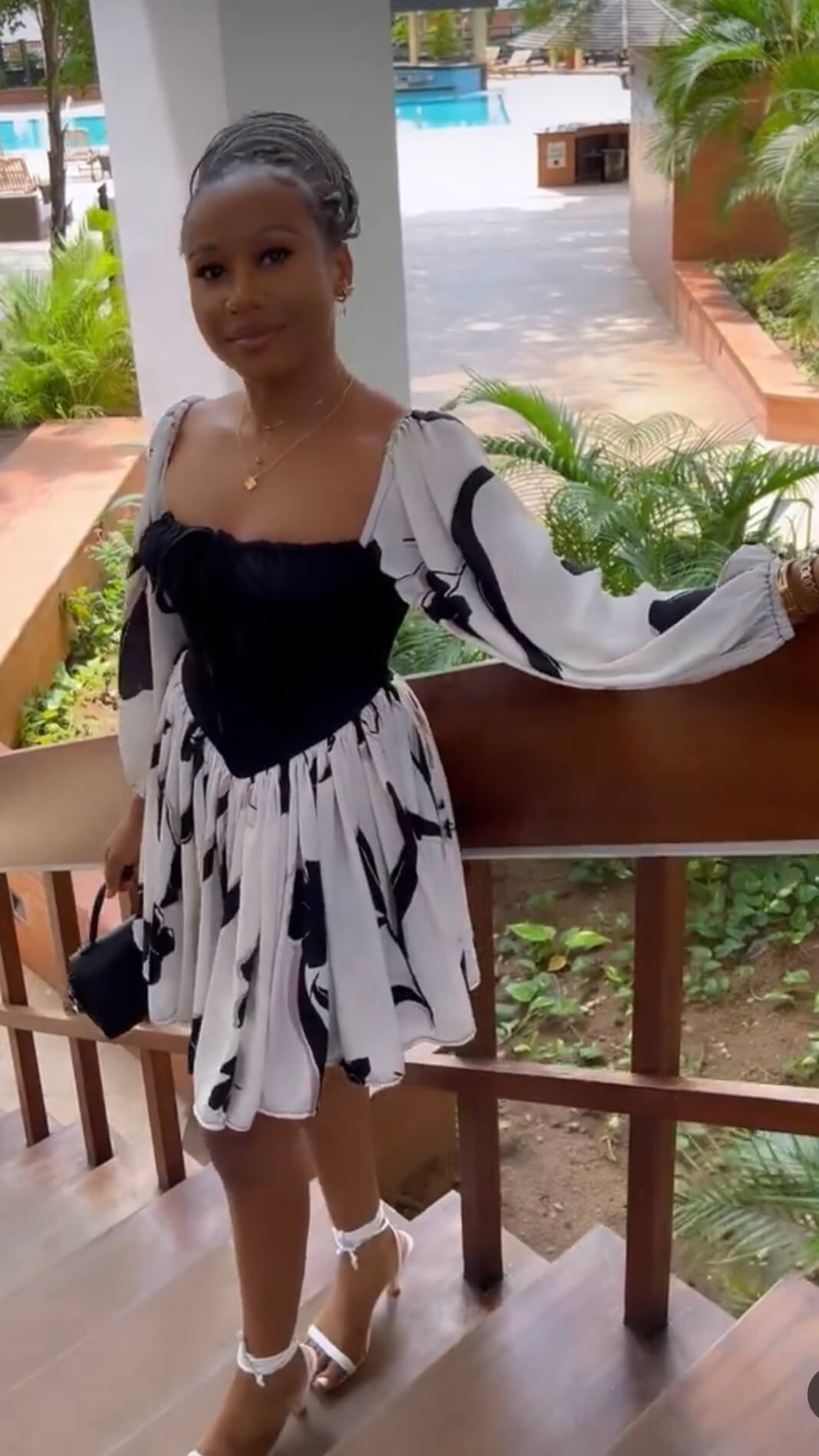 Peggy crepe dress - House of Naya